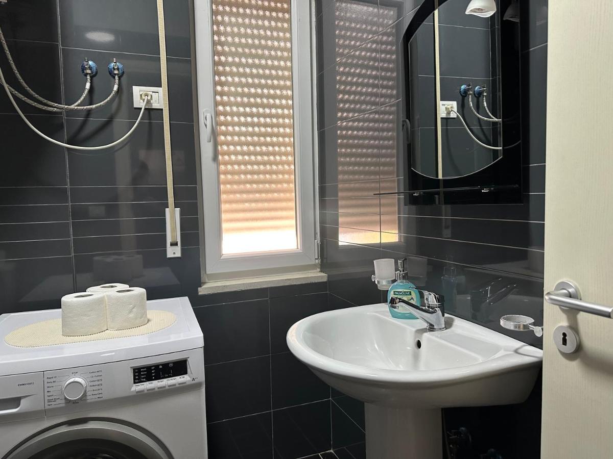 Eme Apartments - Kompleksi Lura 2 Gjiri I Lalzit Durrës Exteriör bild