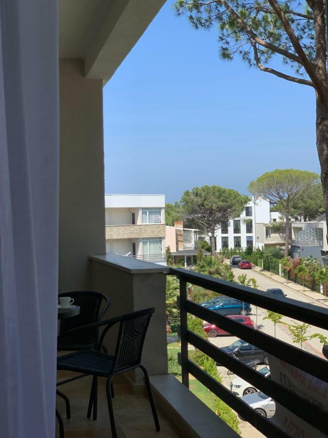 Eme Apartments - Kompleksi Lura 2 Gjiri I Lalzit Durrës Exteriör bild